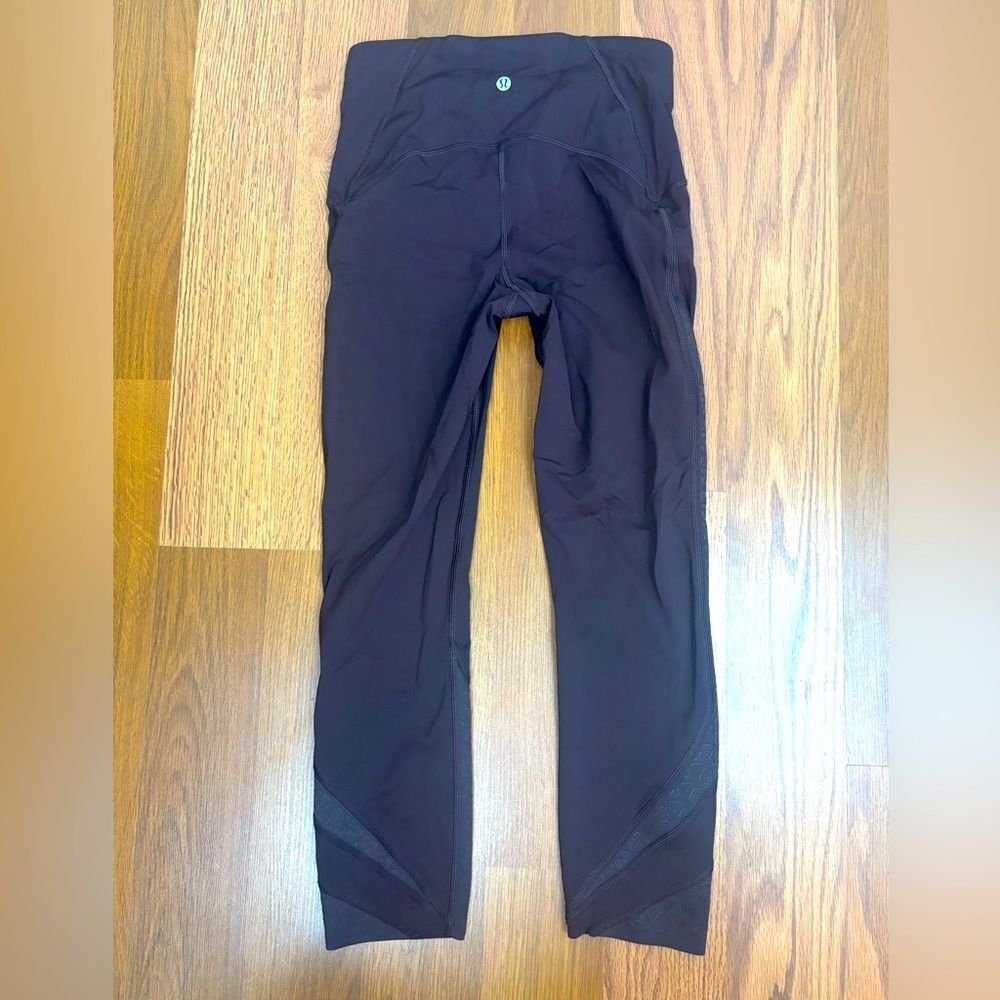 LULULEMON Strength & Sweat Crop *23" Black Flower Sheer Legging Pant Workout Run
